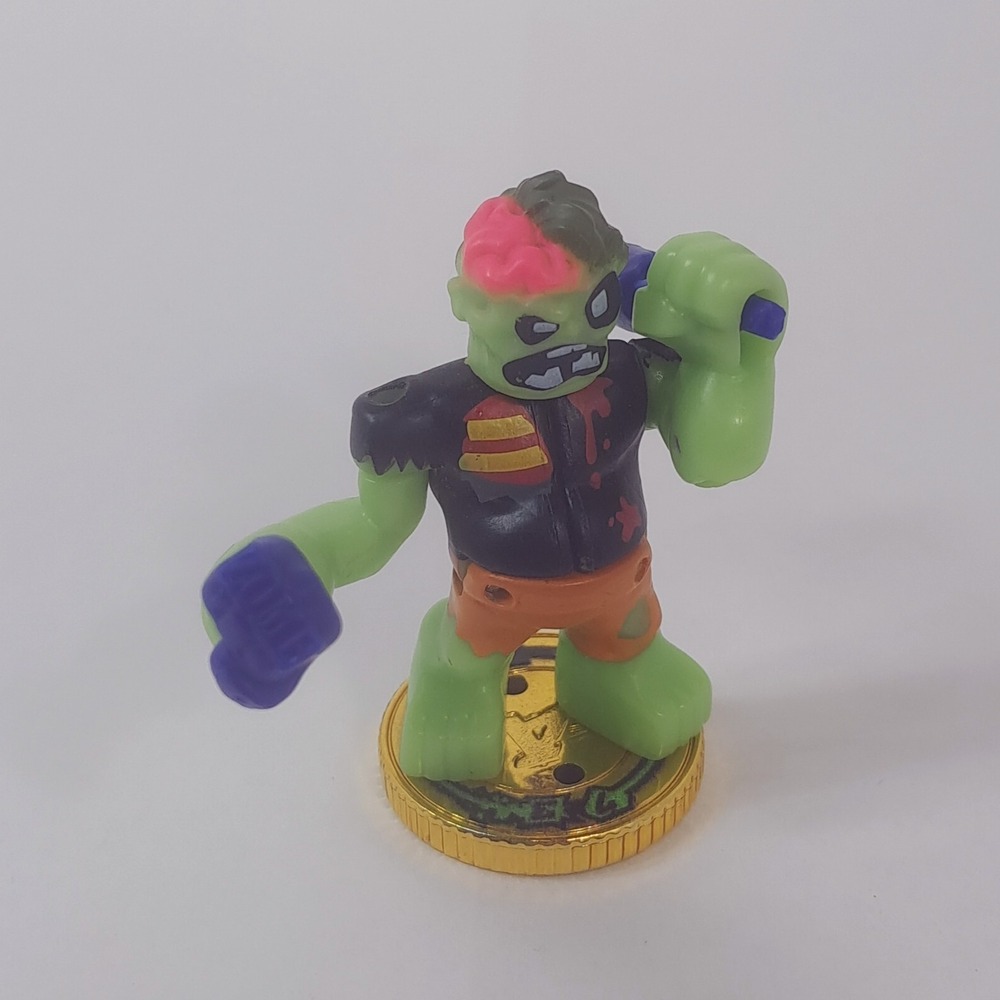 Legends of Akedo Ultimate Arcade Warrior Series 1 DEADBREATH Ultra Rare Zombie